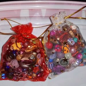 NEW BEAD CONFETTI SCOOP MIX ~$ale~ $7